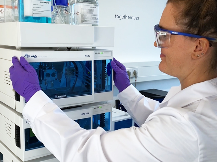 KNAUER AZURA Analytical ULDC/UHPLC KNAUER AZURA Analytical ULDC/UHPLC